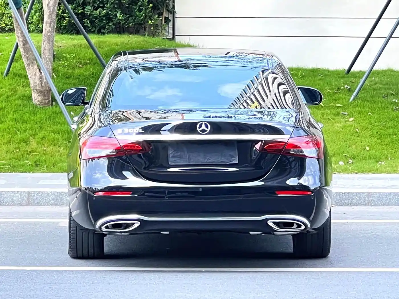 Mercedes-Benz E-Class 2021 E 300 L Luxury фото 8