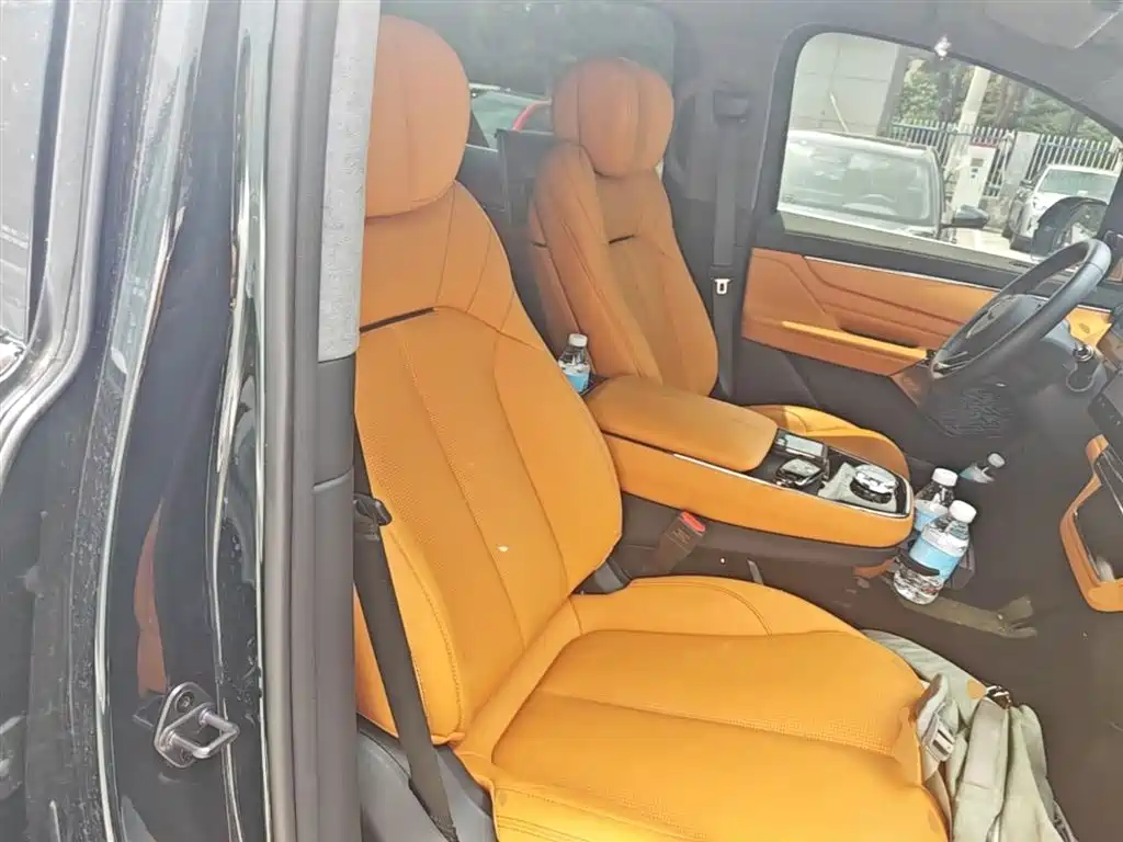 Geely Galaxy Yizhen L380 2025 Model 805km Flagship Edition AWD фото 25