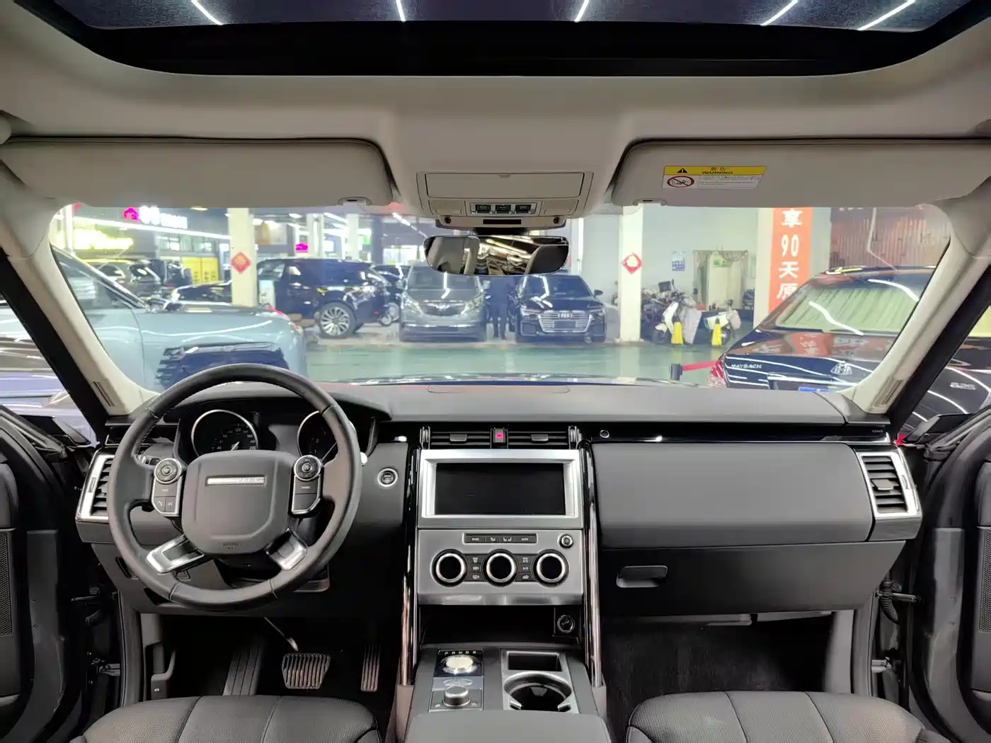 Land Rover Discovery 2017 3.0 SC V6 SE фото 5
