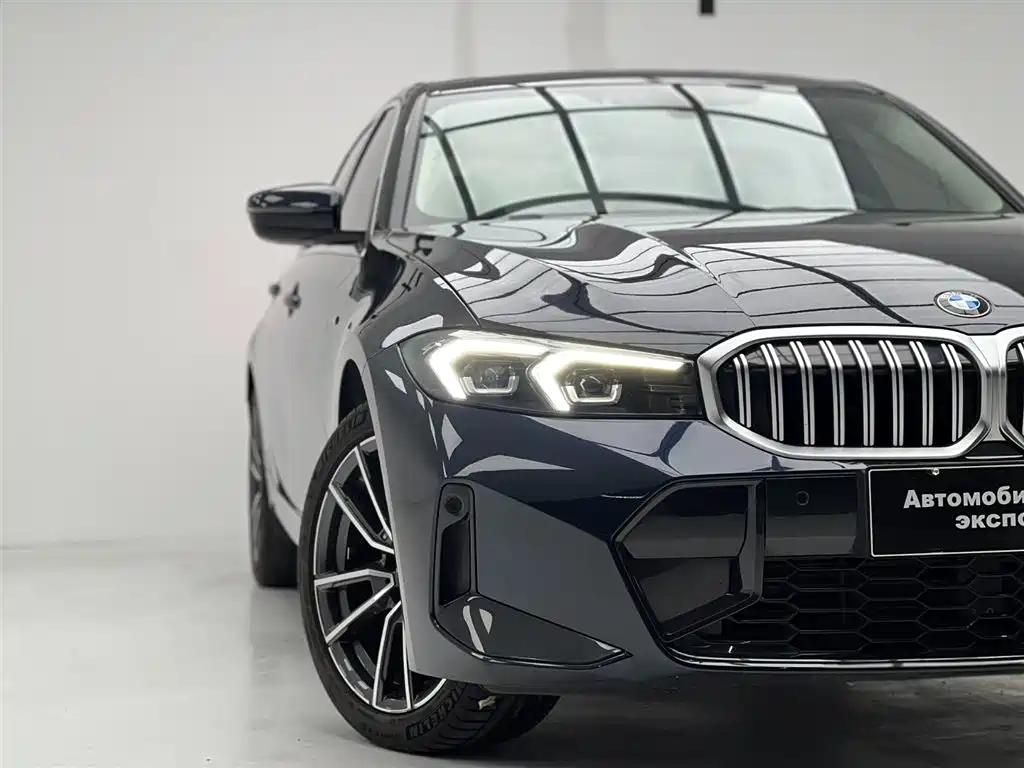 BMW 3-SERIES
