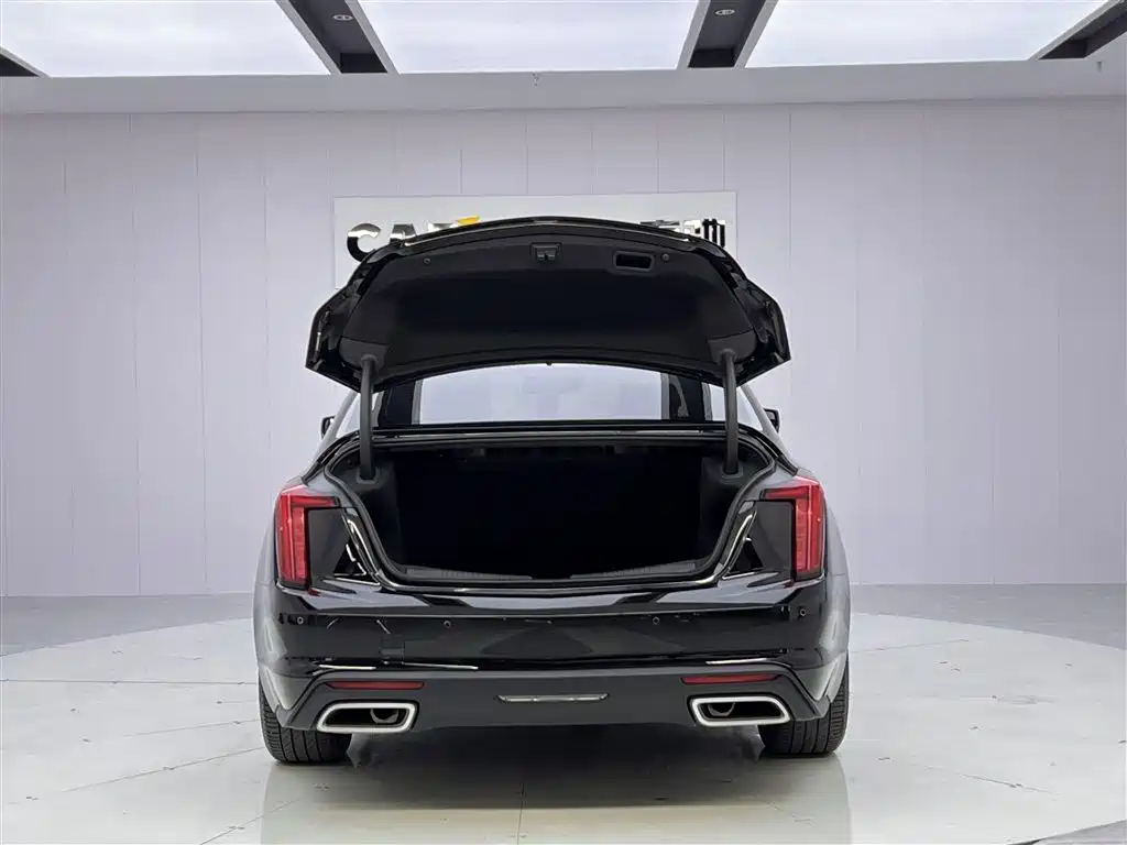 Cadillac CT5 2024 28T Luxury Model Pro фото 6