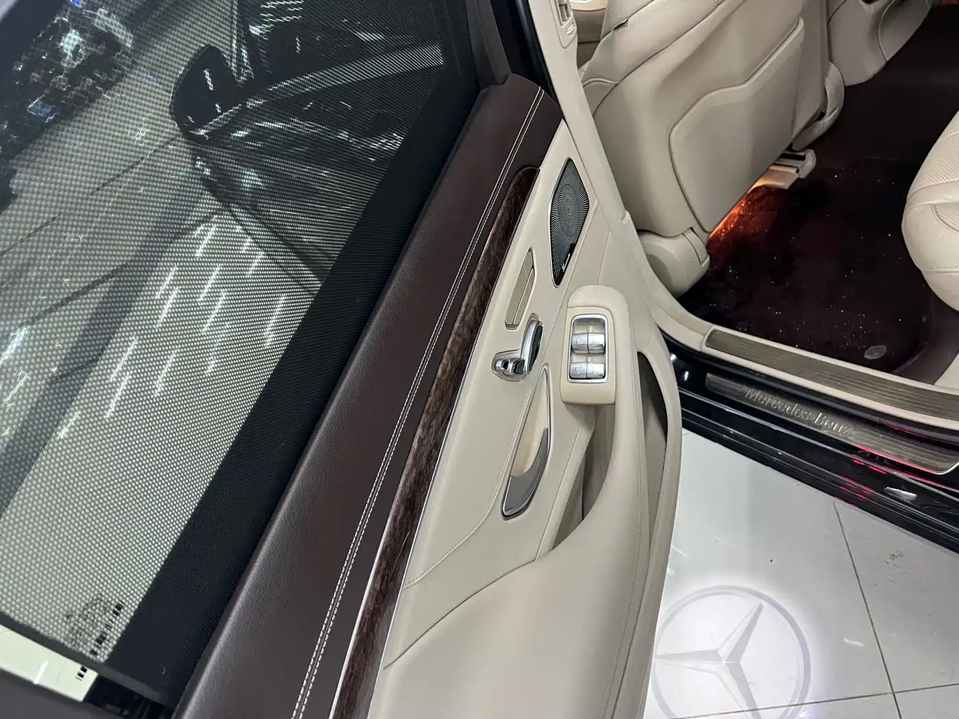 Фото 6 - Mercedes-Benz S-Class