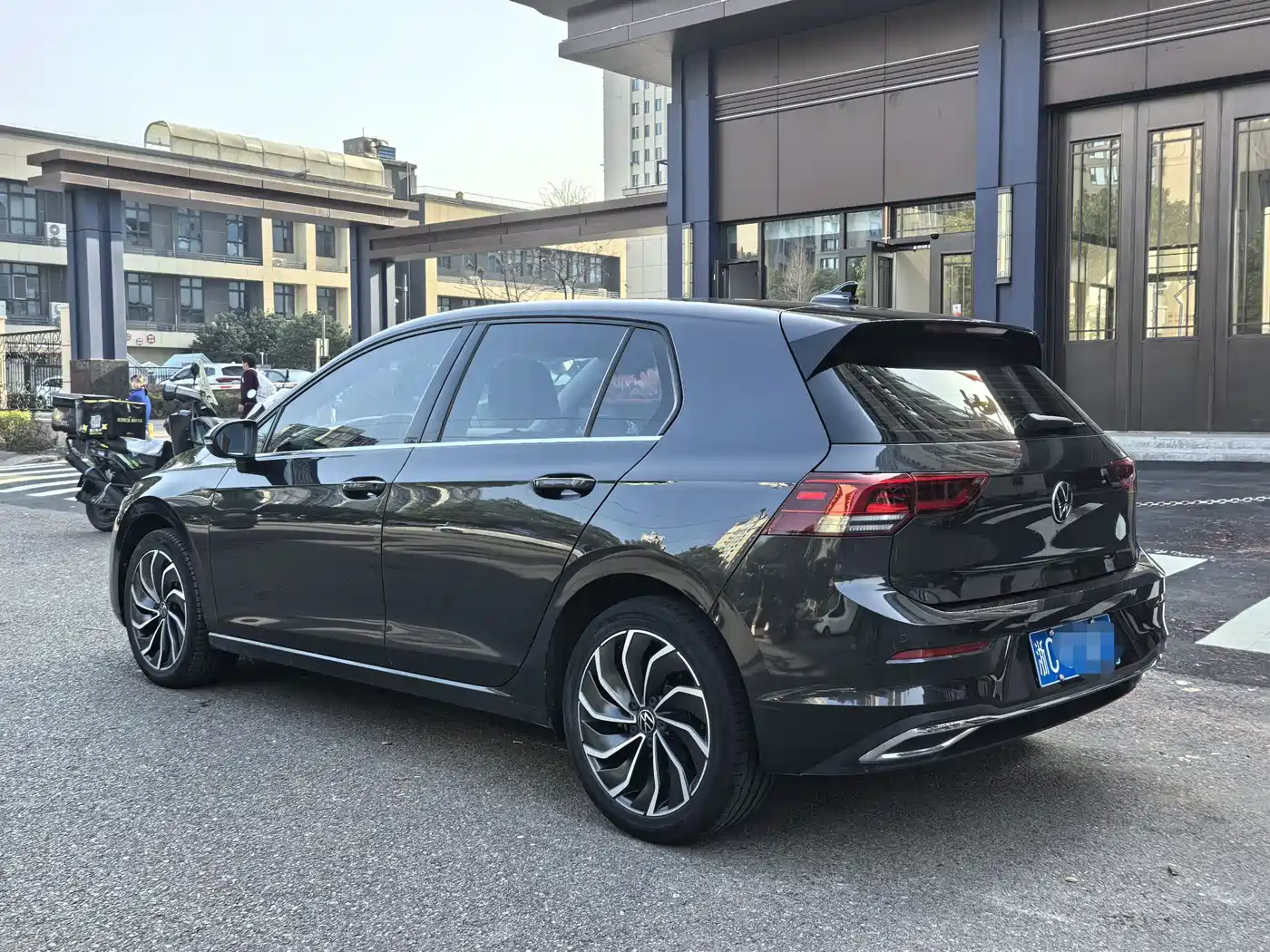 Volkswagen Golf 2023 280TSI DSG Pro фото 6