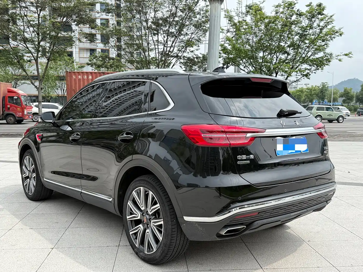 Hongqi HS5 2022 Facelift 2.0T Smart Flag Enjoyment AWD Edition фото 25
