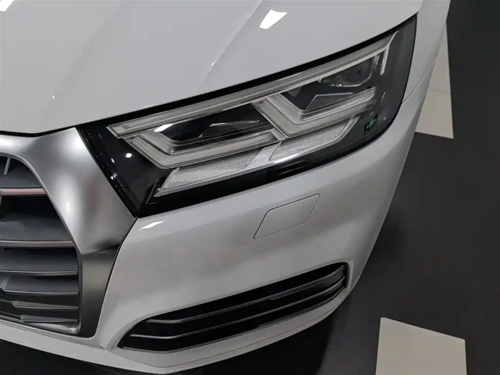 Audi Q5L 2018 45 TFSI Exclusive Fashion China VI фото 24
