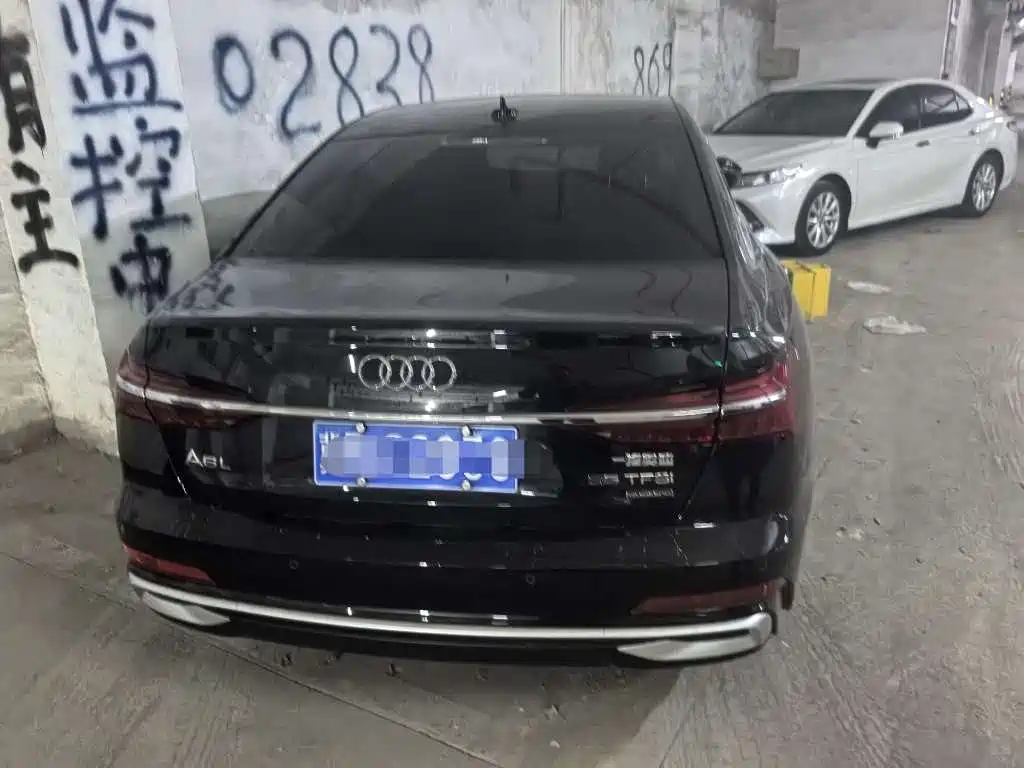 Audi A6L 2021 45 TFSI quattro Exclusive Elegance фото 2