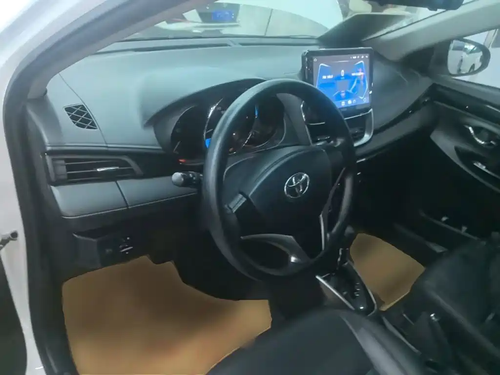 Toyota Yaris, миниатюра 6