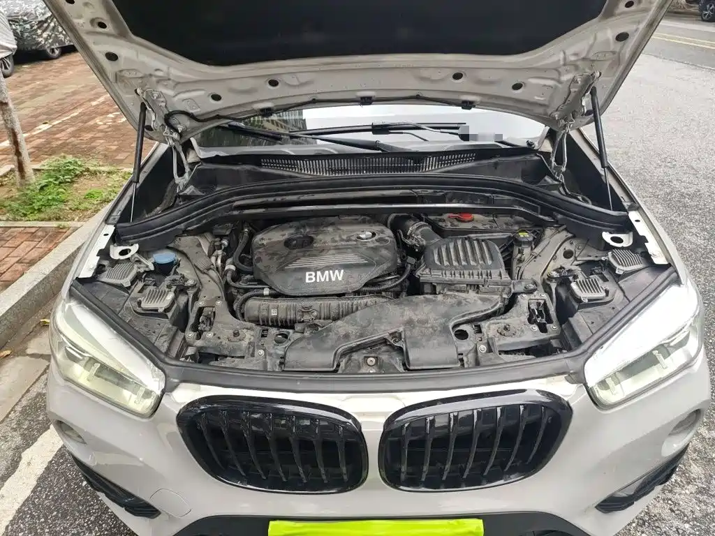 Фото 11 - BMW X1