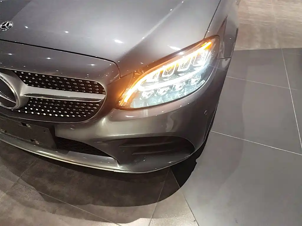 Mercedes-Benz C-Class 2019 C 260 L Sport фото 24