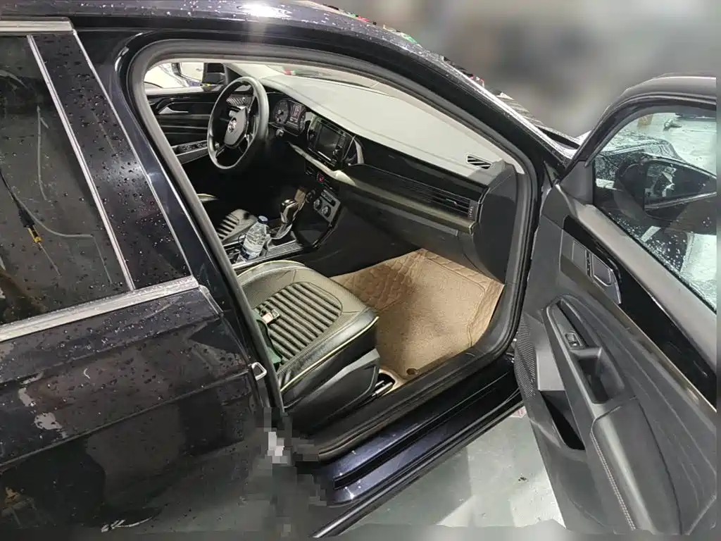 Photo 12 - Volkswagen Passat