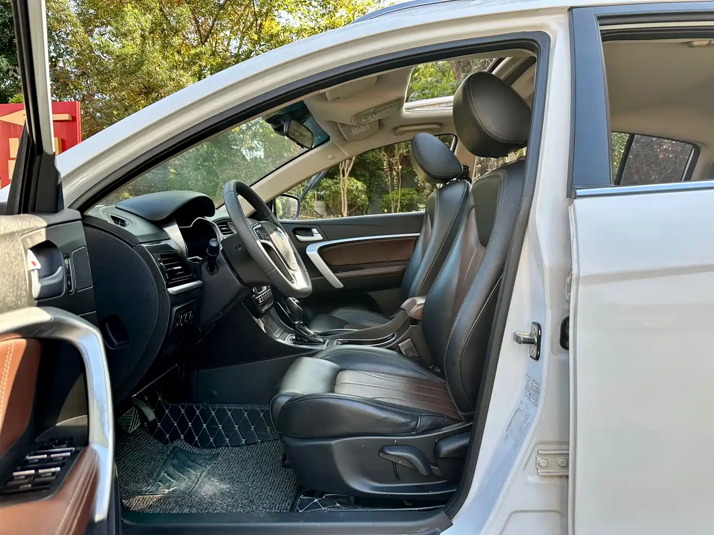 GEELY AUTOMOBILE EMGRAND