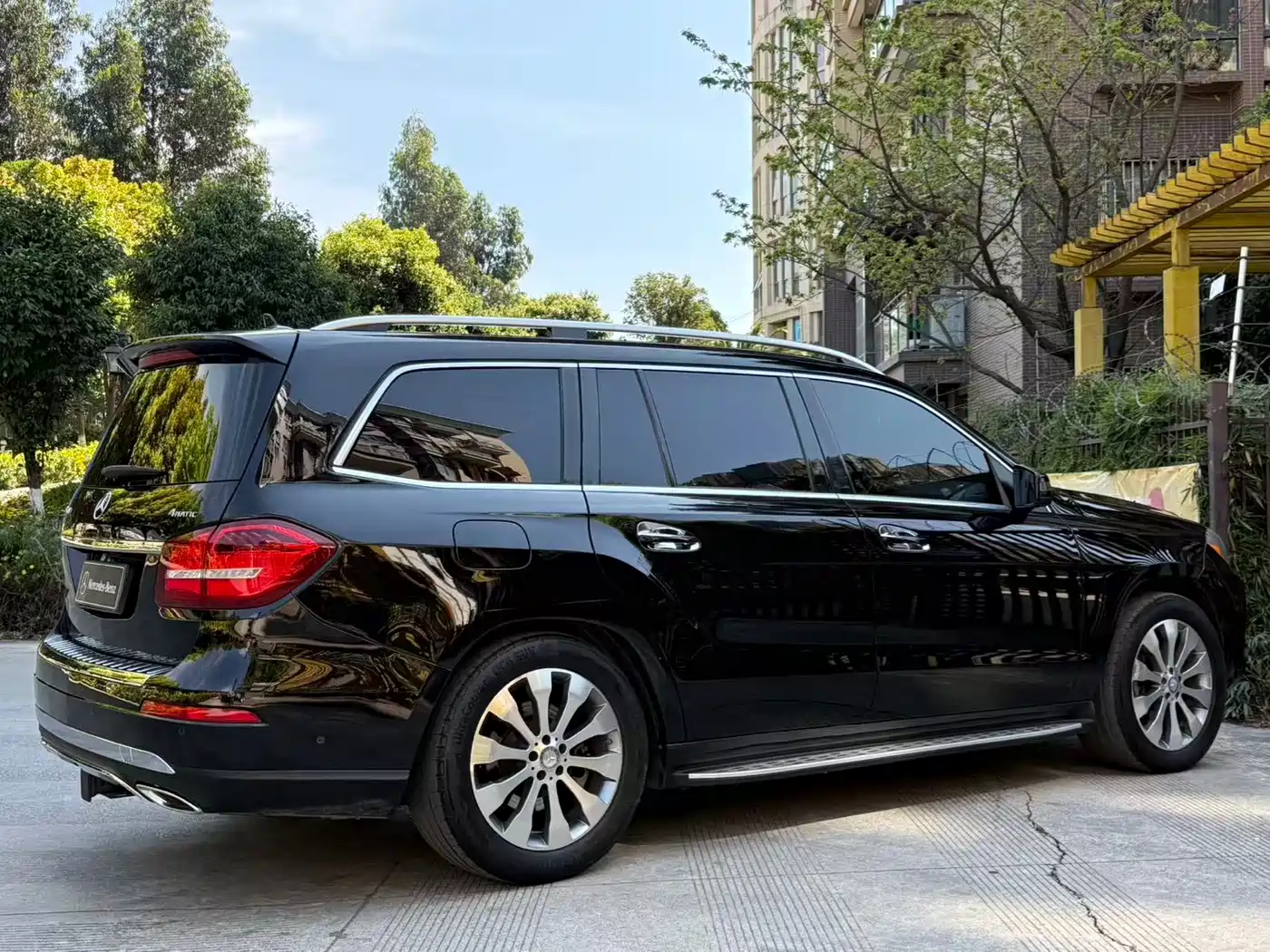 Mercedes-Benz GLS 2017 GLS 400 4MATIC Luxury фото 43