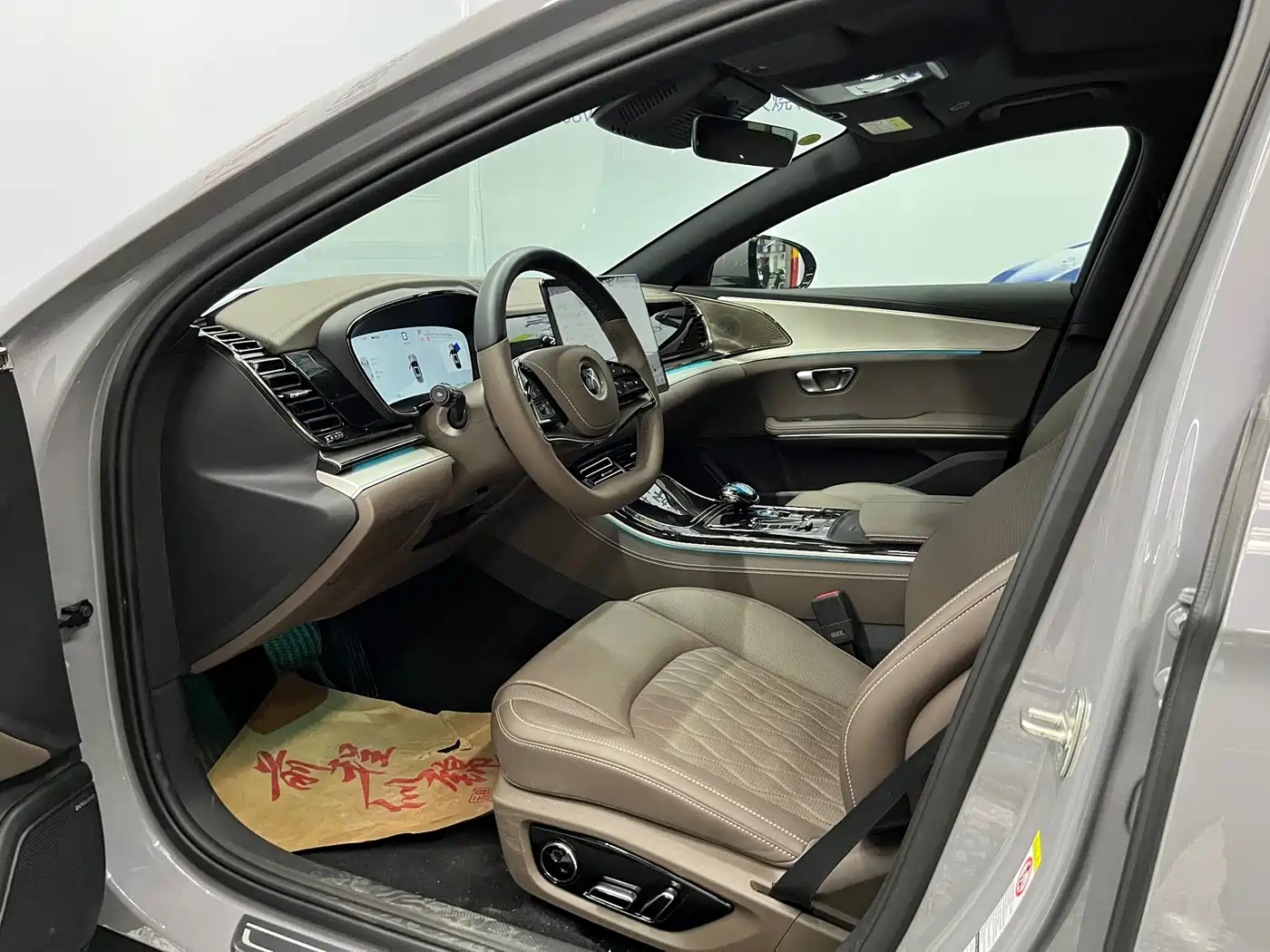 BYD Han 2025 DM-i 125KM Honor фото 7