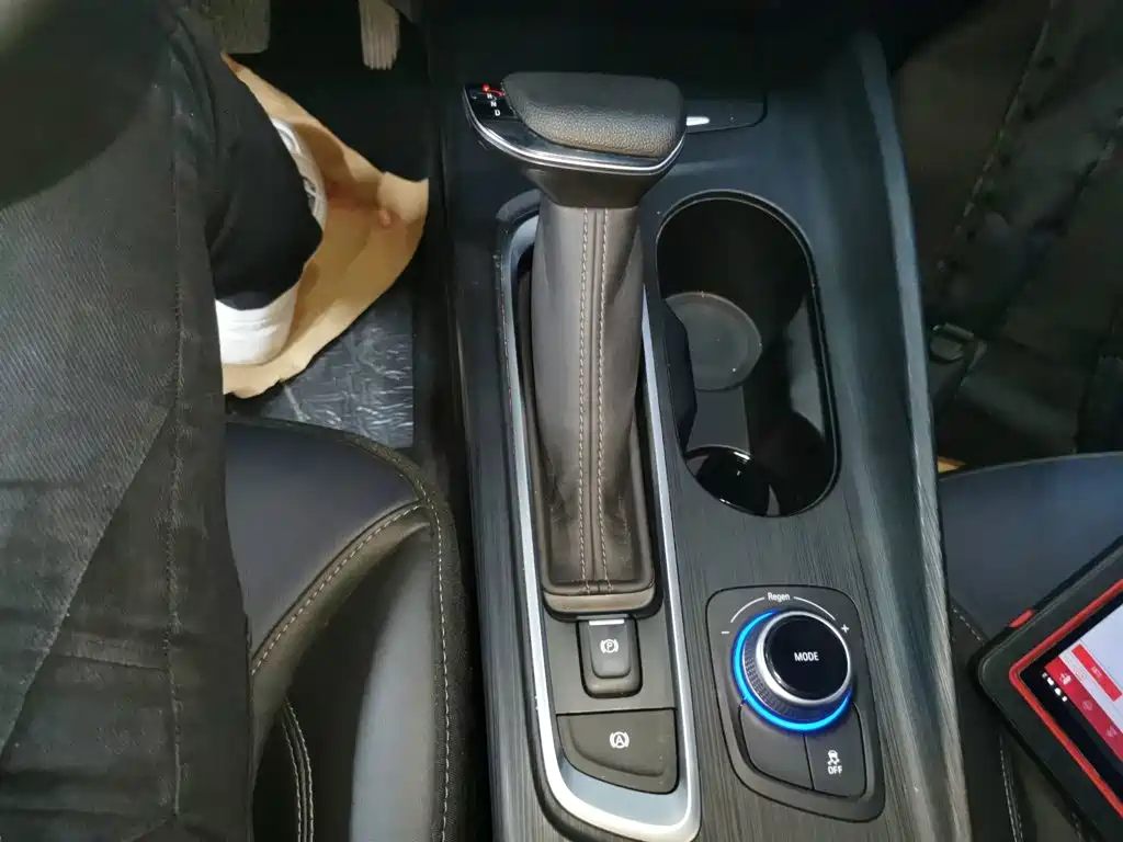 Photo 11 - Buick Velite 6