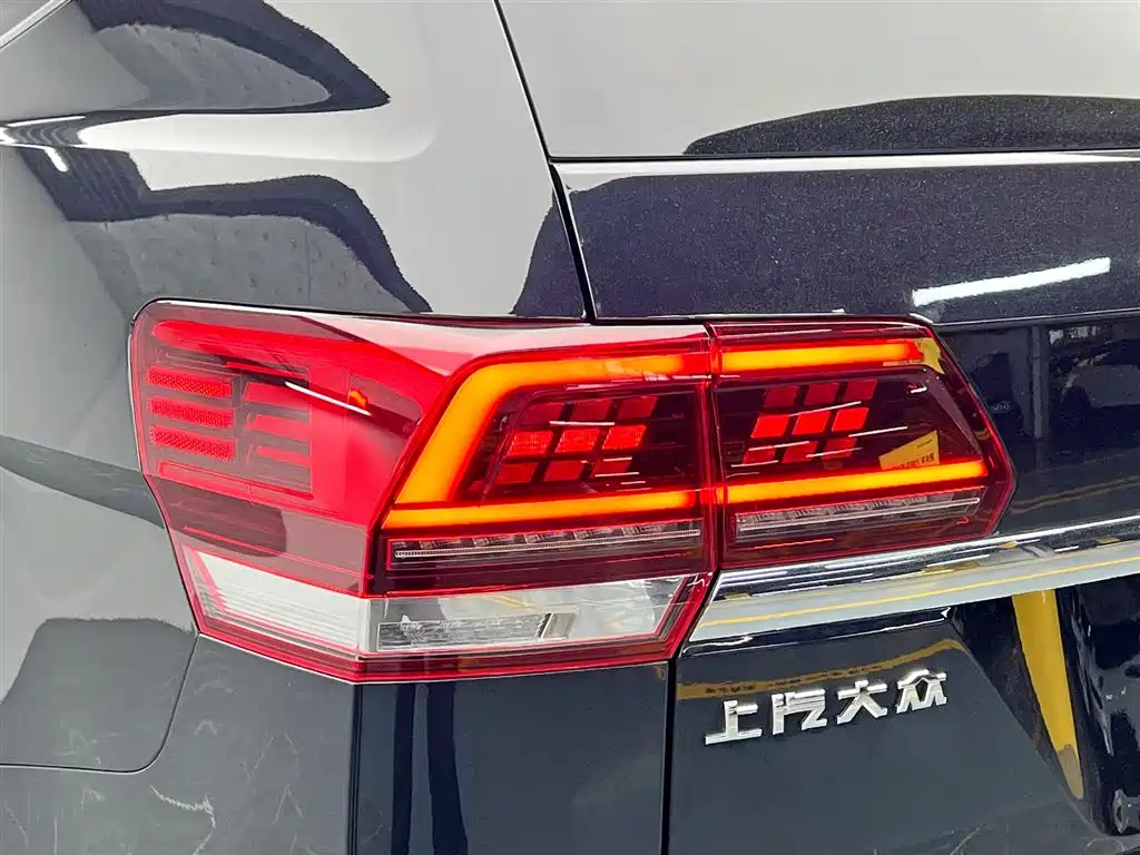 Volkswagen Teramont 2017 380TSI 4WD Luxury Edition фото 9