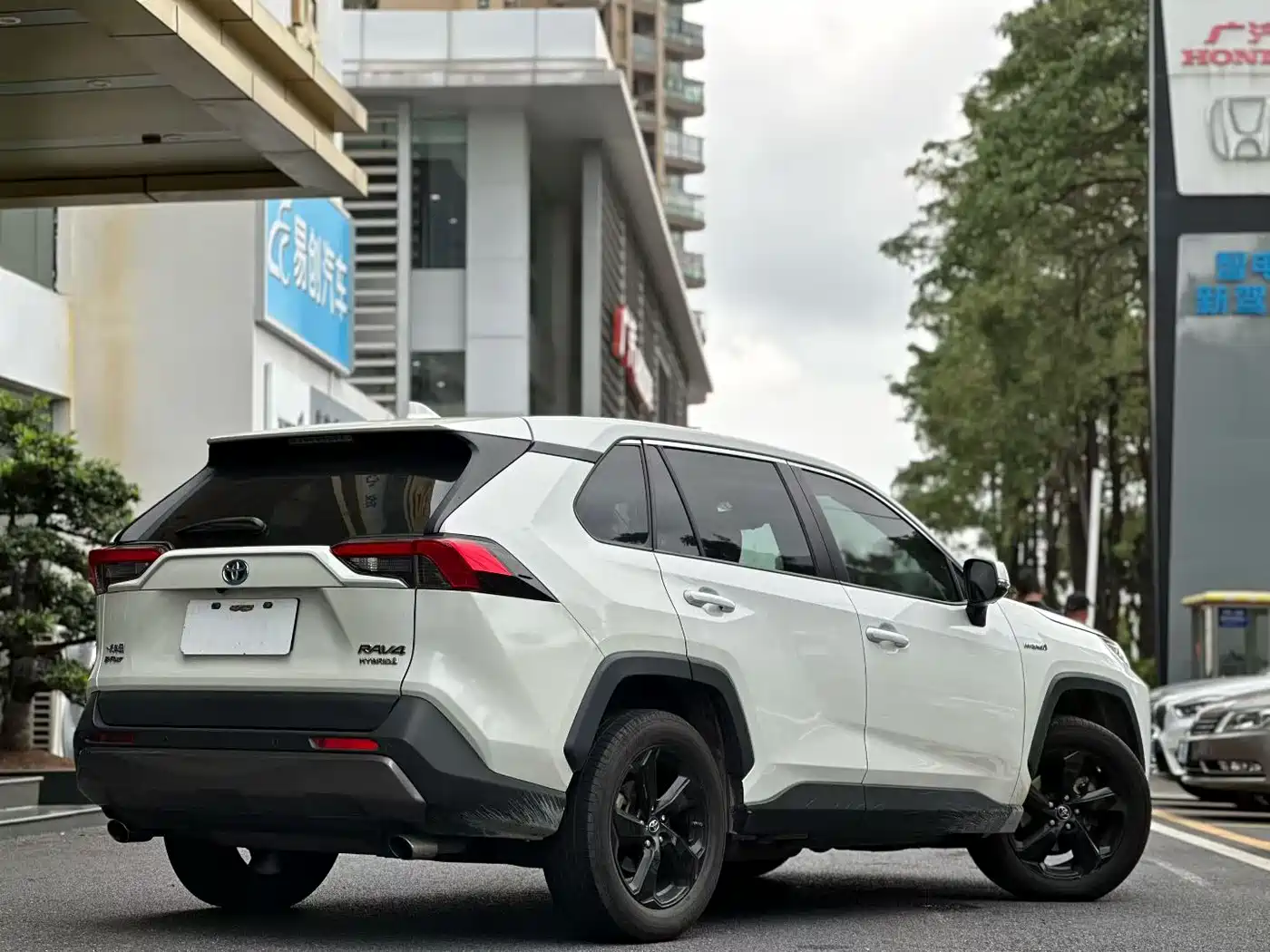 TOYOTA RAV4 RONGFANG