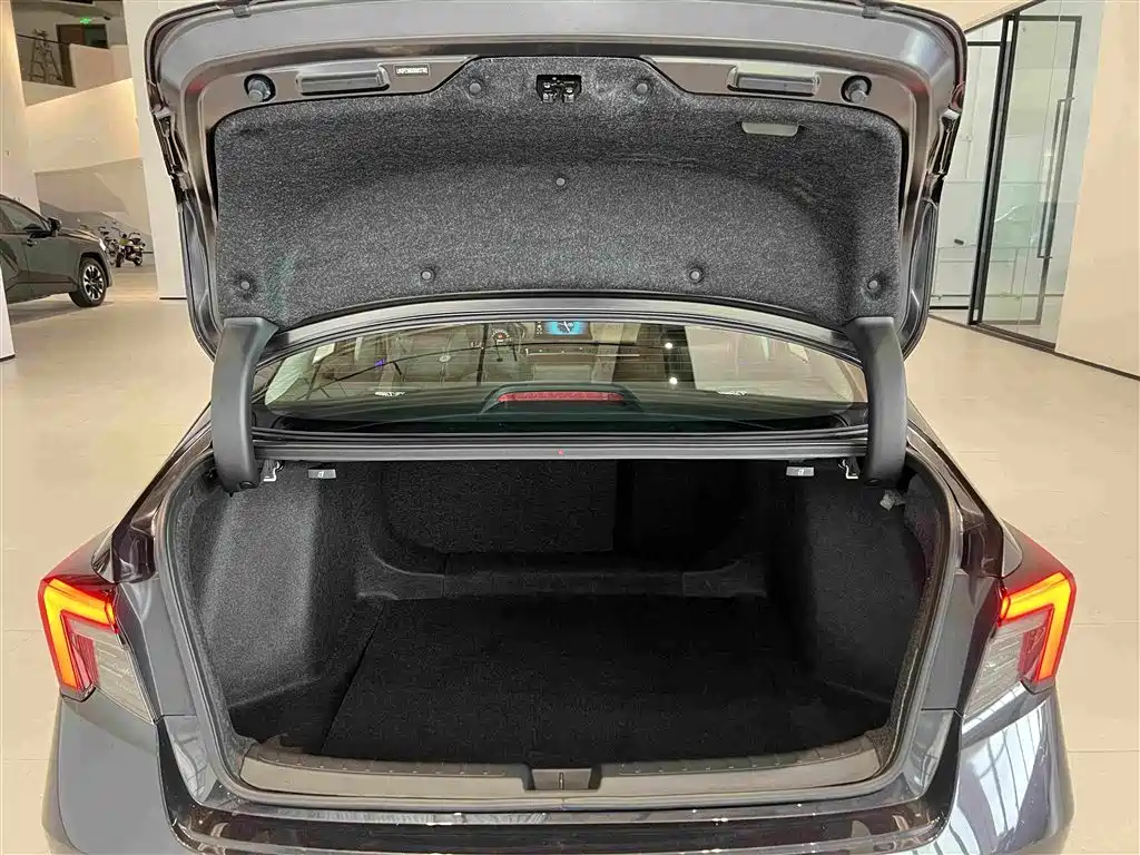 Honda Integra 2025 2023 240TURBO CVT Luxury Edition