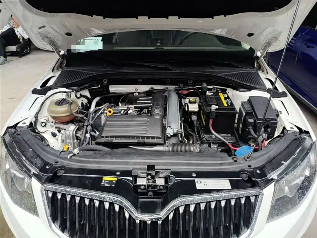 Škoda Octavia 2017 TSI280 DSG ZhiXing фото 20