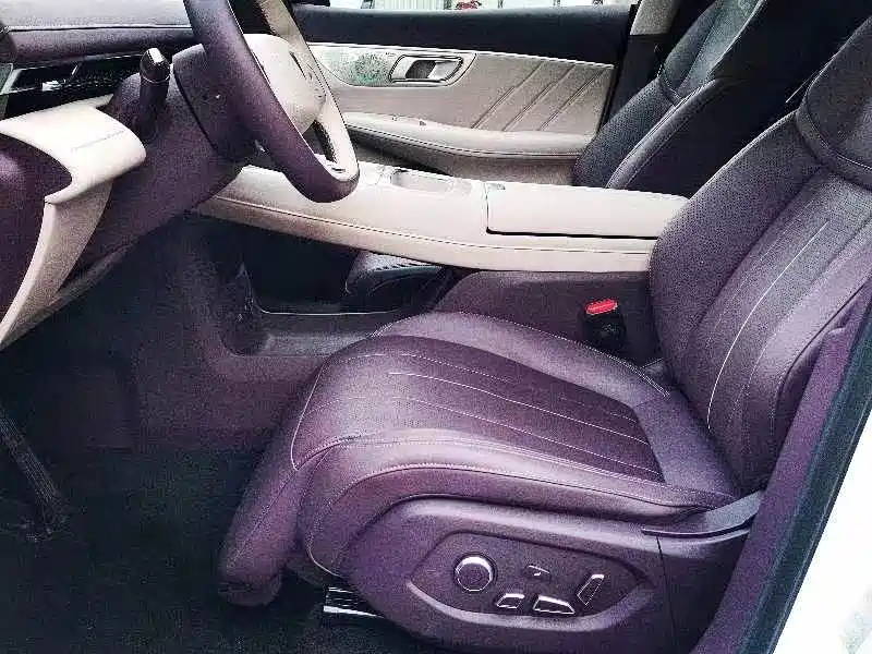 Deepal S07 2025 2026 Extended Range Basic Model