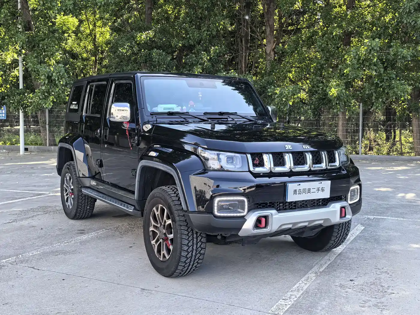 BAIC ORV Beijing Offroad BJ40 2024 2.0T Urban Hunter Glory Edition фото 2