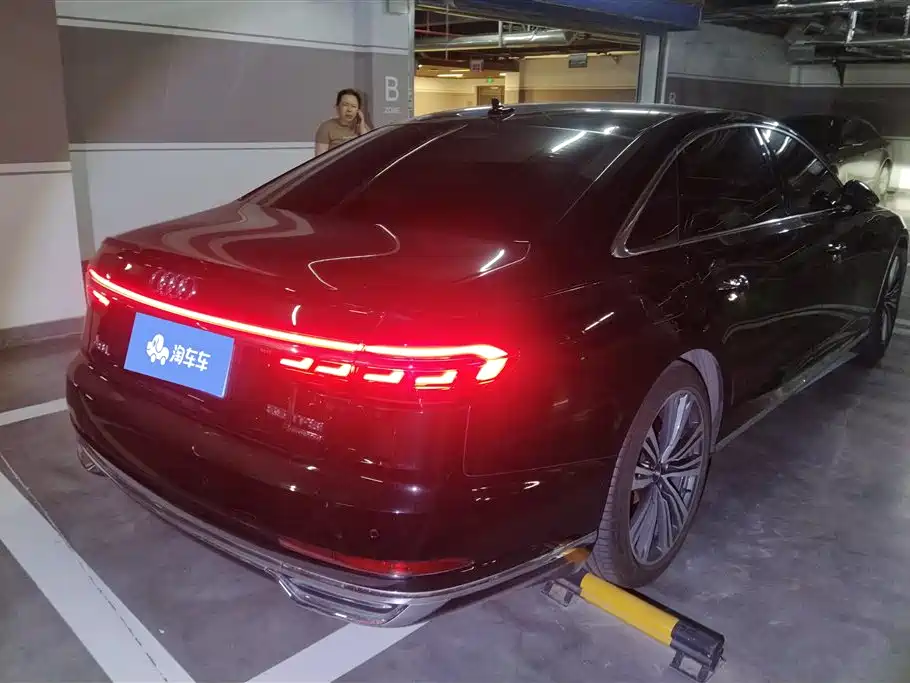Audi A8 2019 Facelift Plus A8L 55 TFSI quattro Luxury фото 3