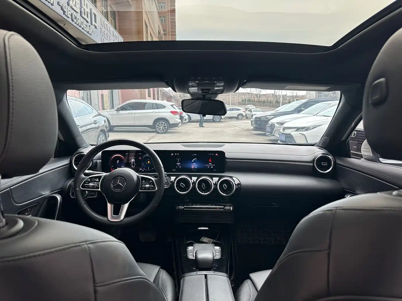 Mercedes-Benz A-Class 2022 A 180 L Sport Sedan фото 17