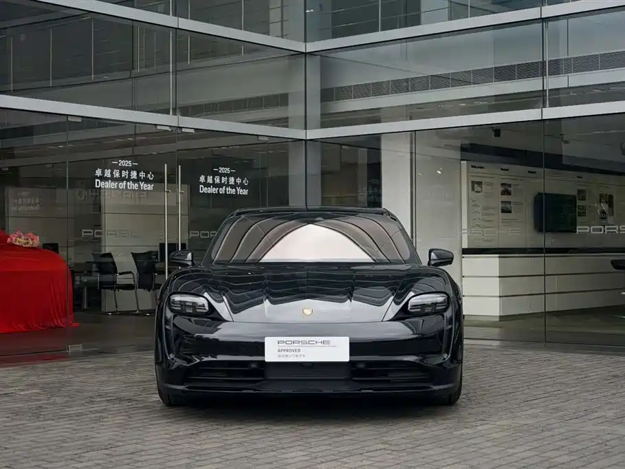 Porsche Taycan 2022 Taycan 4S Cross Turismo фото 8
