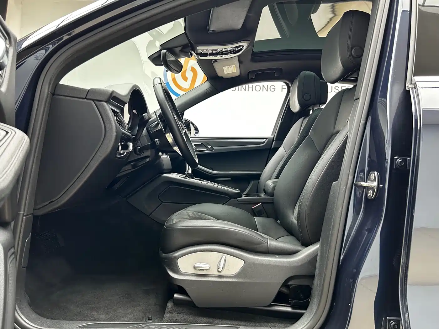 Porsche Macan 2017 Macan 2.0T фото 5