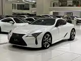 Фото 1 - Lexus LC