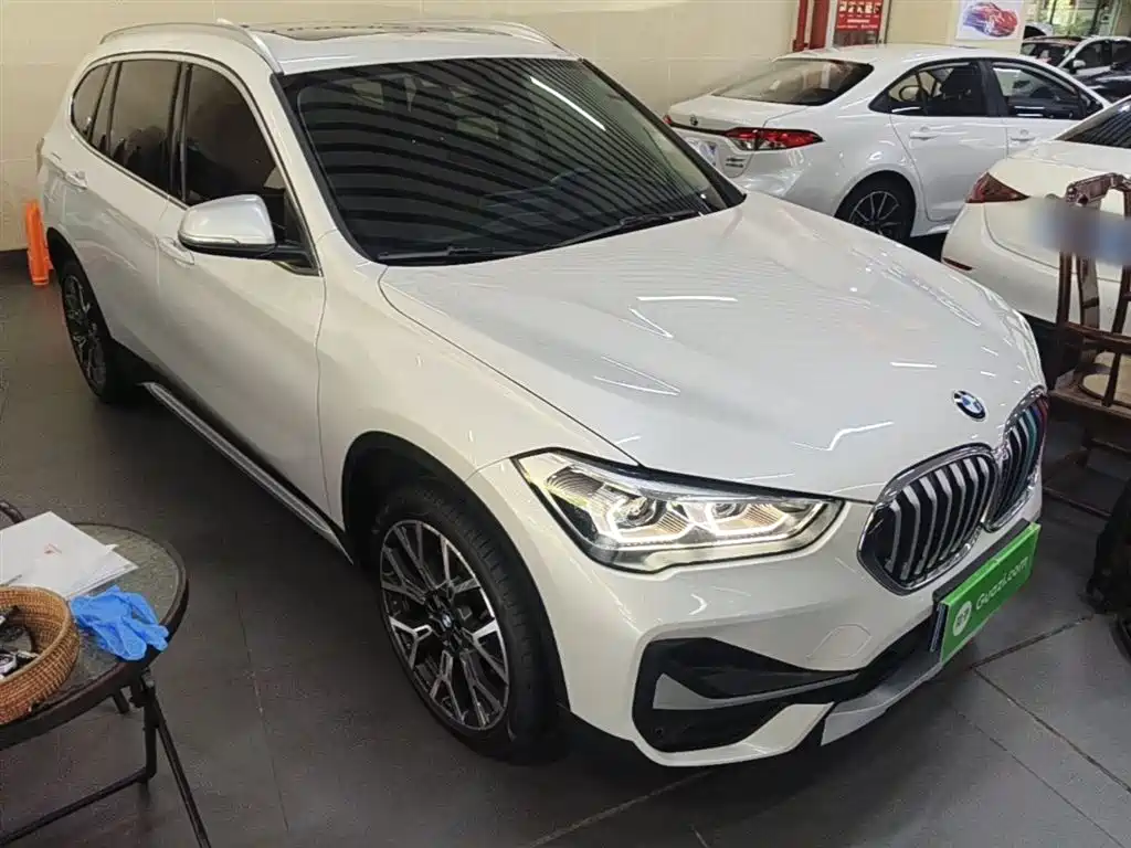 BMW X1 2022 xDrive25Li Premium фото 4