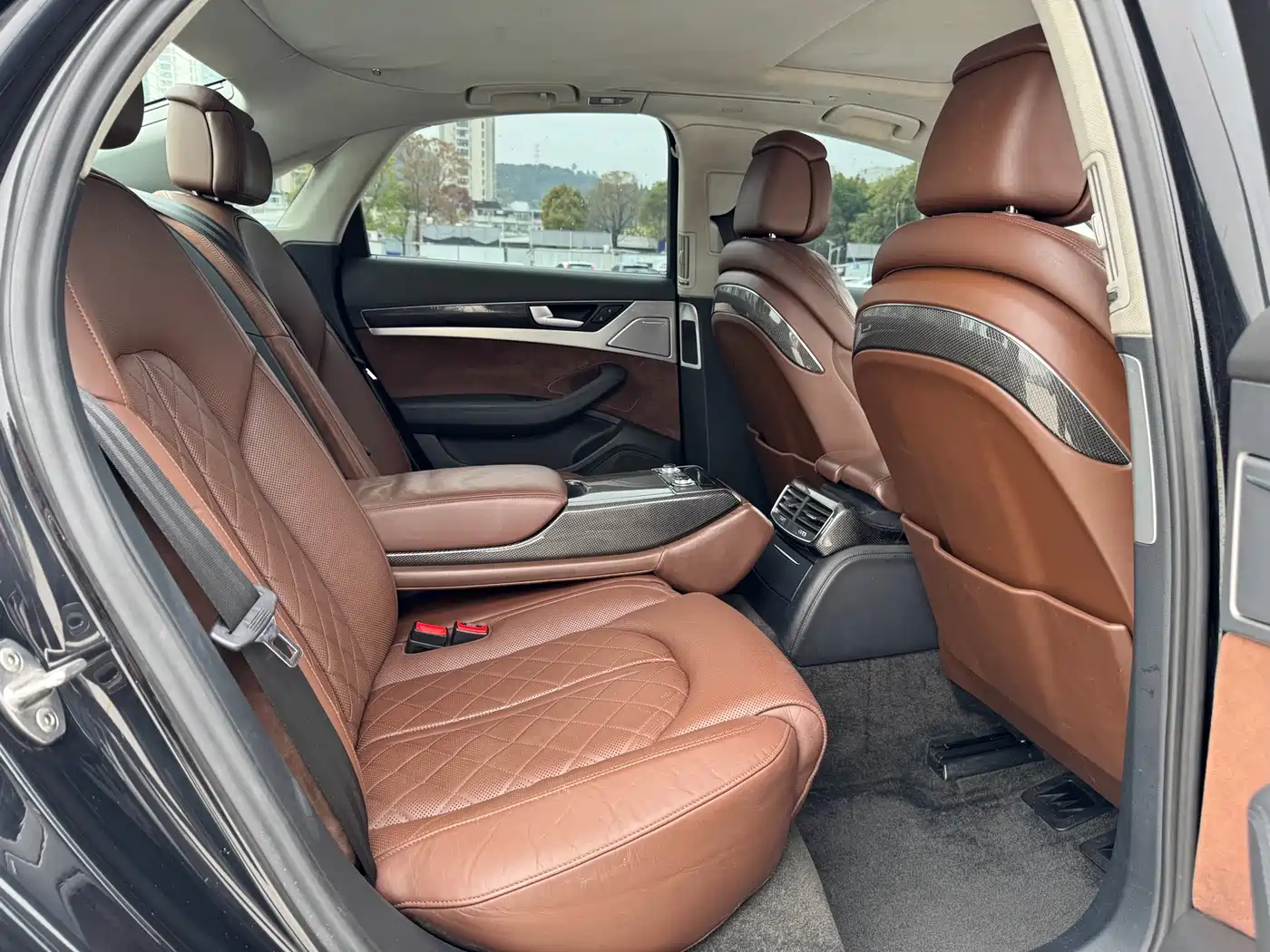 Audi S8 2013 S8 4.0TFSI quattro фото 11