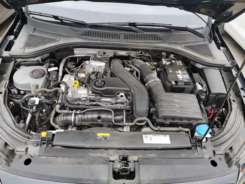 Volkswagen Lavida 2024 Model 300TSI DSG Starlight Leading Edition фото 16