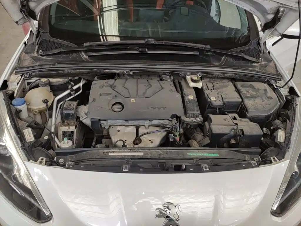 Peugeot 308 2015 2013 Model 1.6L Automatic Superior Style