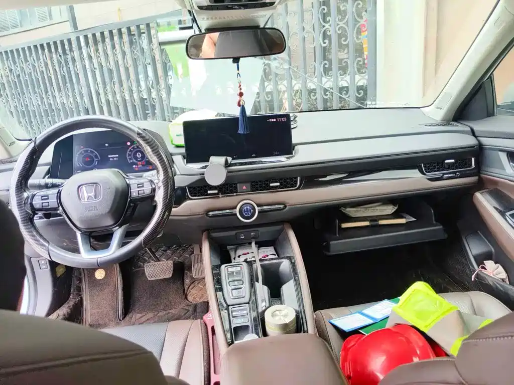 Honda Inspire Hybrid 2023 2023 e:PHEV Premium Edition