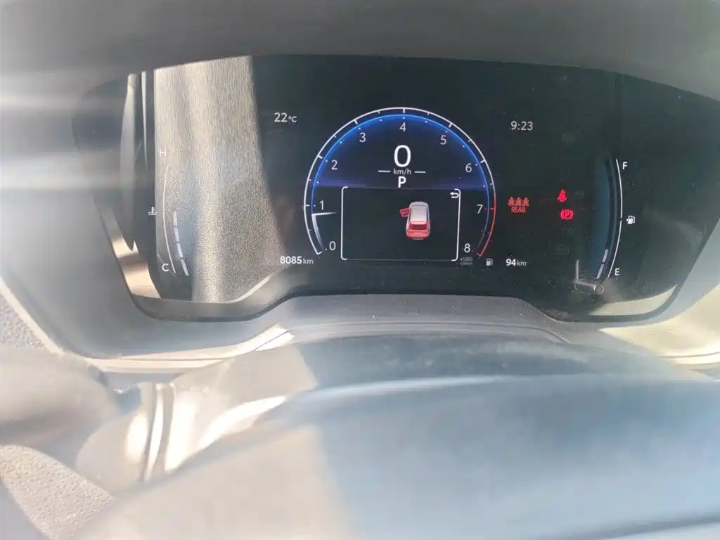Toyota Frontlander 2023 2.0L CVT Elite Edition фото 5