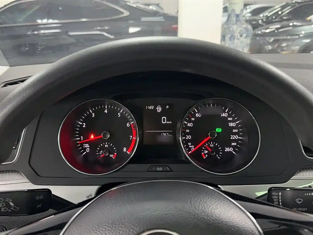 Volkswagen Lamando 2017 230TSI DSG Trend Edition фото 14