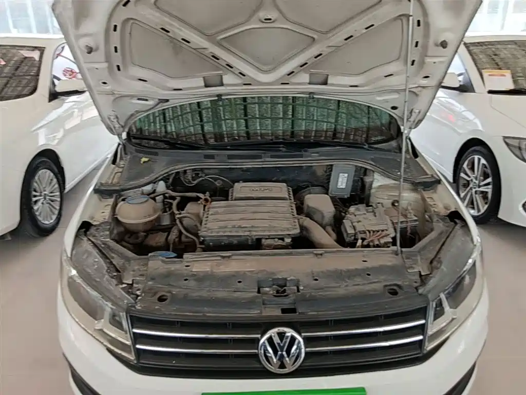 Volkswagen Santana 2016 1.6L Manual Trend Edition фото 20