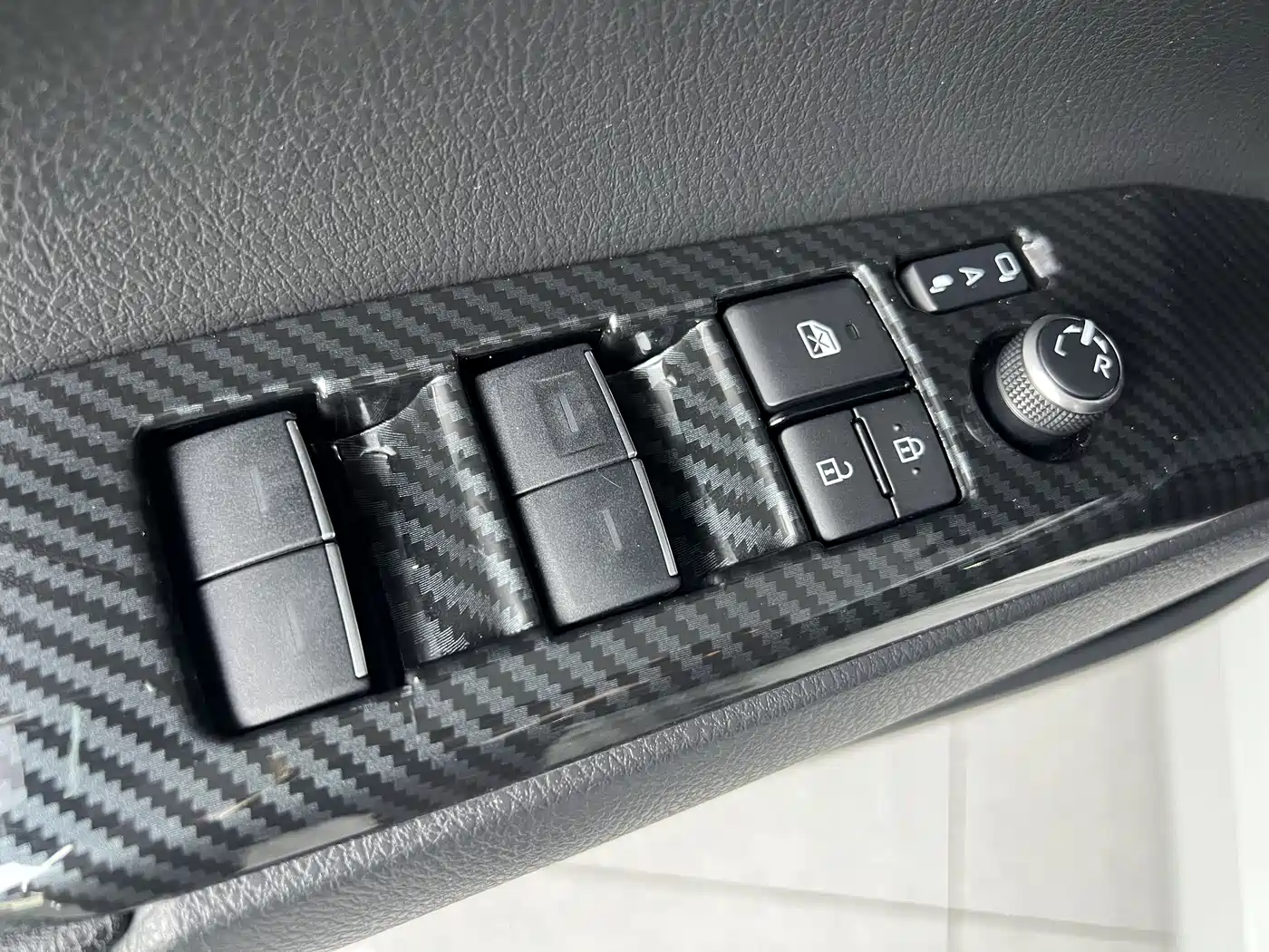 Toyota Camry 2021 2.0G Luxury Edition фото 14