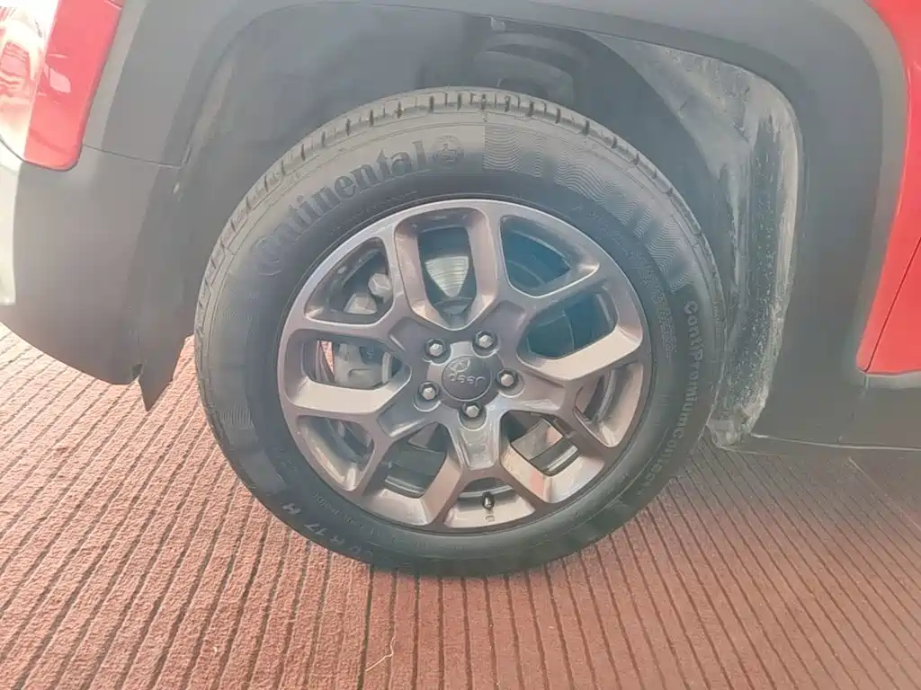Jeep Renegade 2019 2018 Connected Large Screen Edition 180T Automatic Kinetic+
