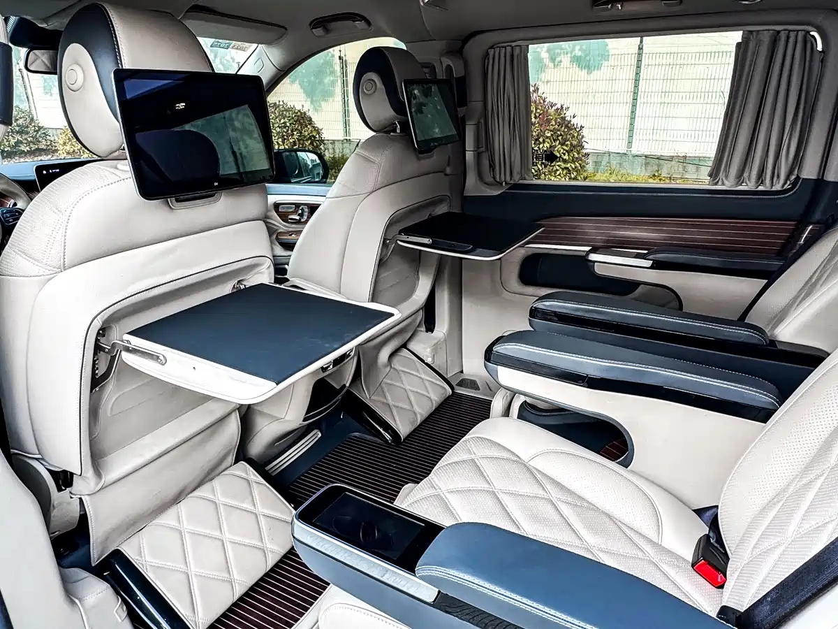 MERCEDES-BENZ V CLASS