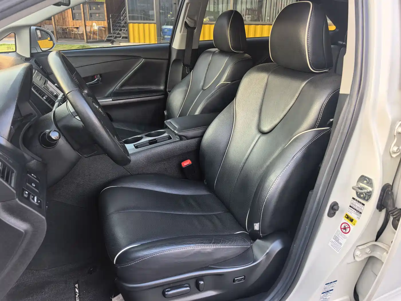 Toyota Venza (Import) 2013 2.7L 2WD Luxury Edition фото 6