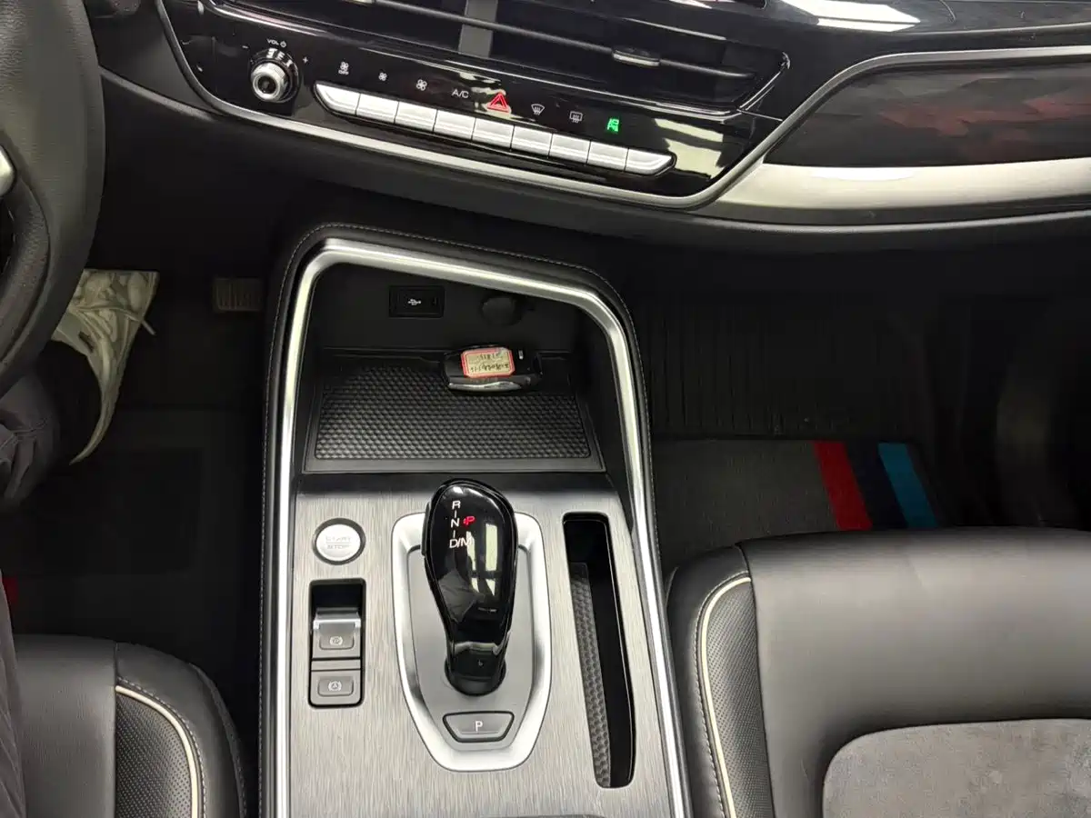 Фото 21 - Haval H6