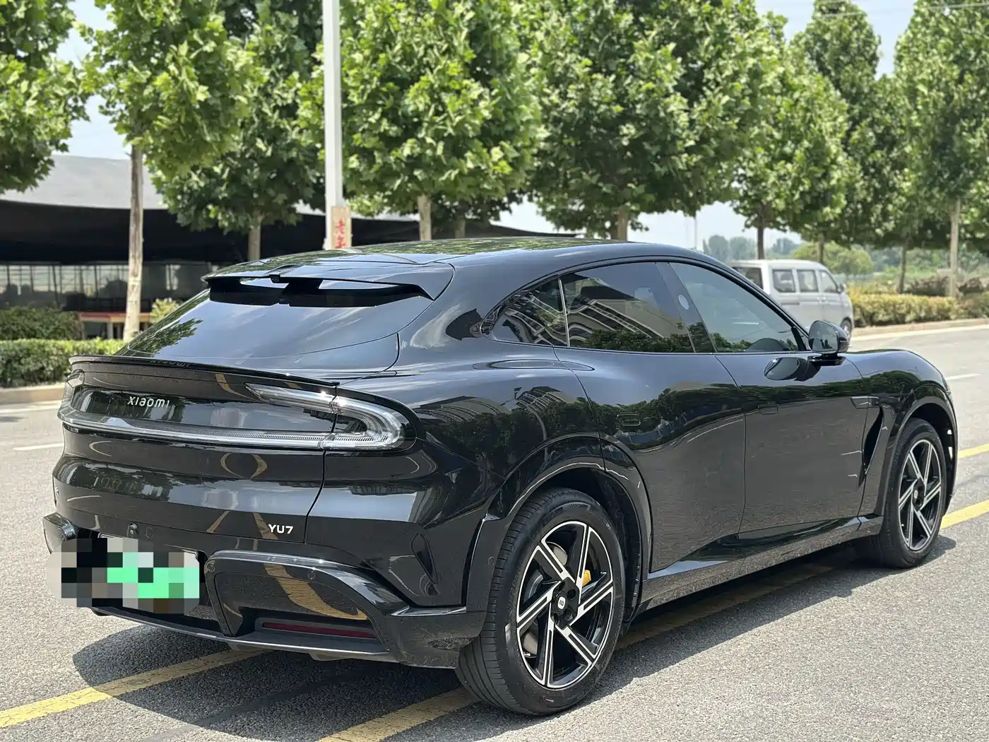 Xiaomi Auto Xiaomi YU7 2025 Extended Range RWD Edition фото 7