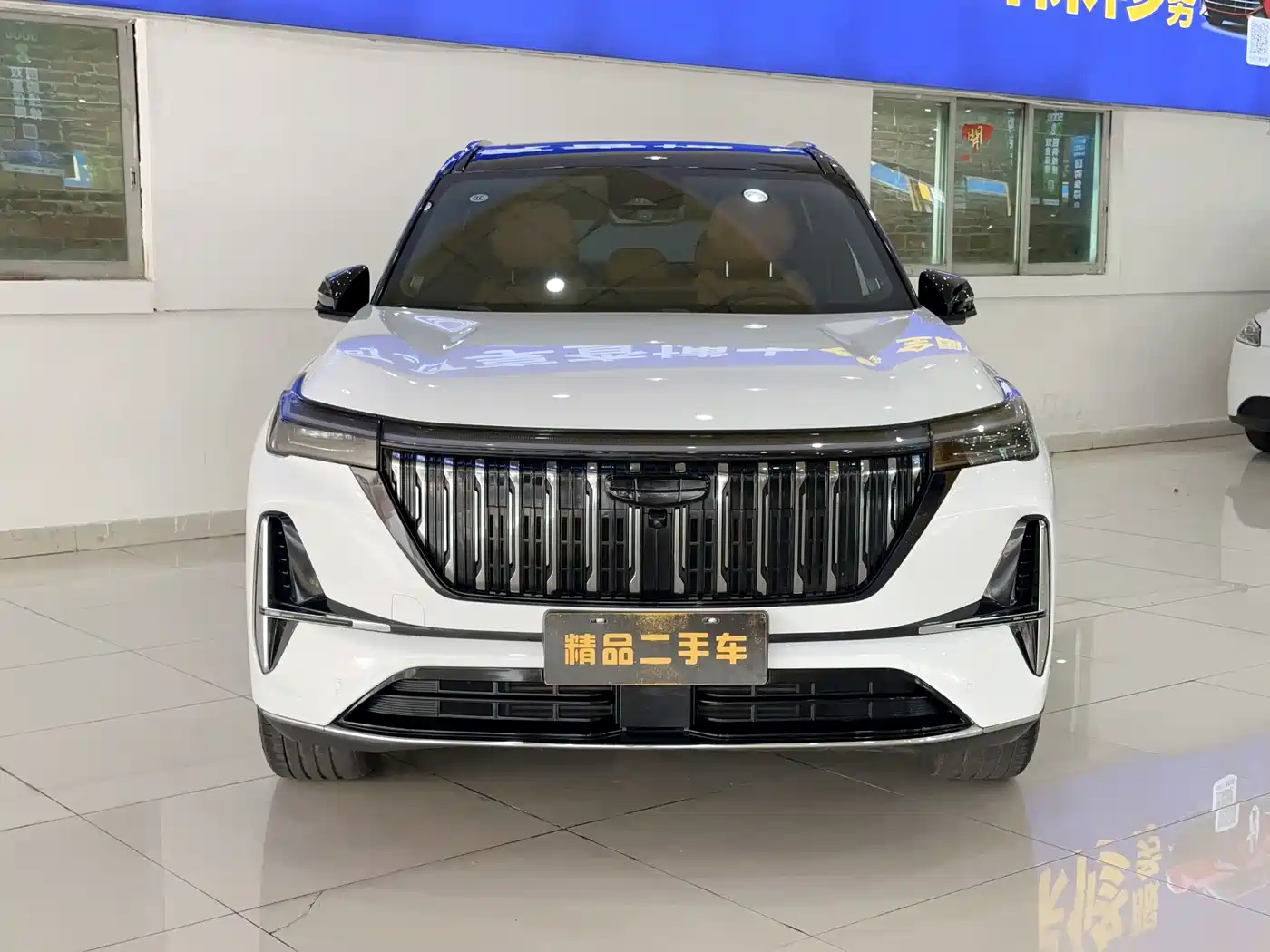 Фото 2 - Geely Boyue L
