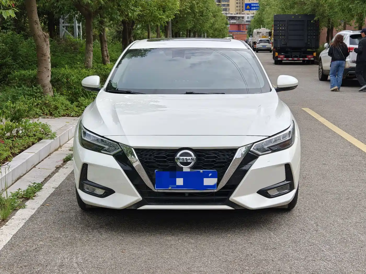 Nissan SYLPHY, миниатюра 2