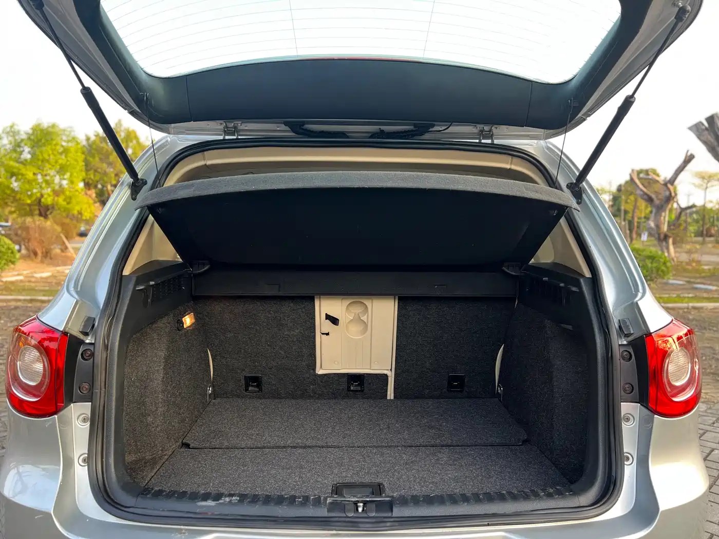 Volkswagen Tiguan 2012 1.8TSI Automatic 2WD Trend Edition фото 22