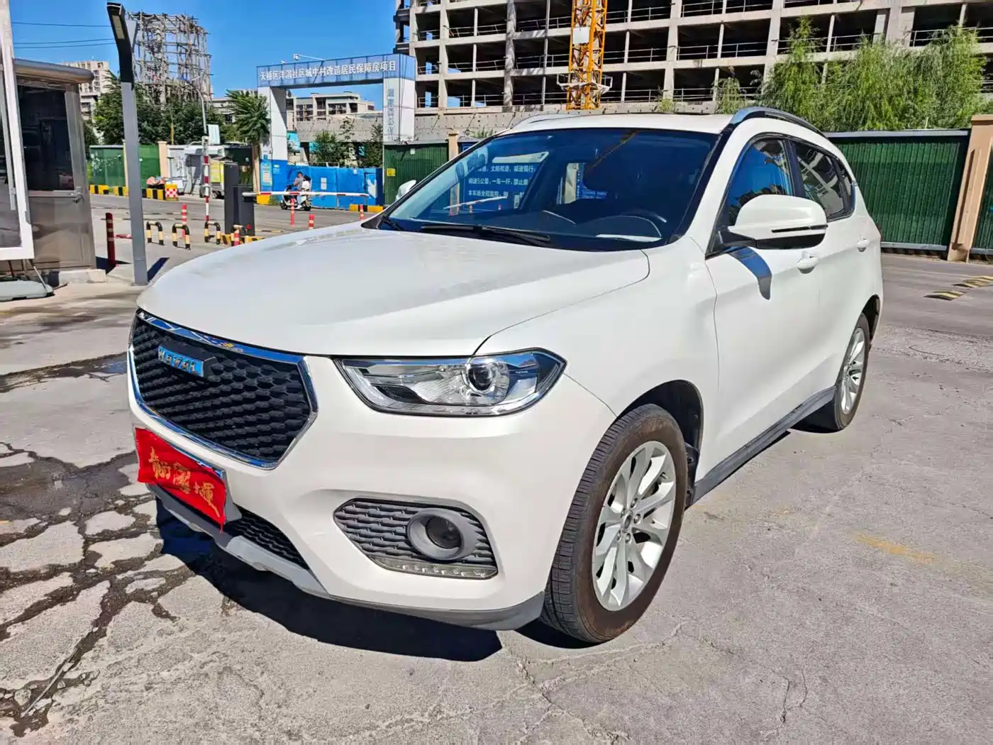 Фото 1 - Haval H2
