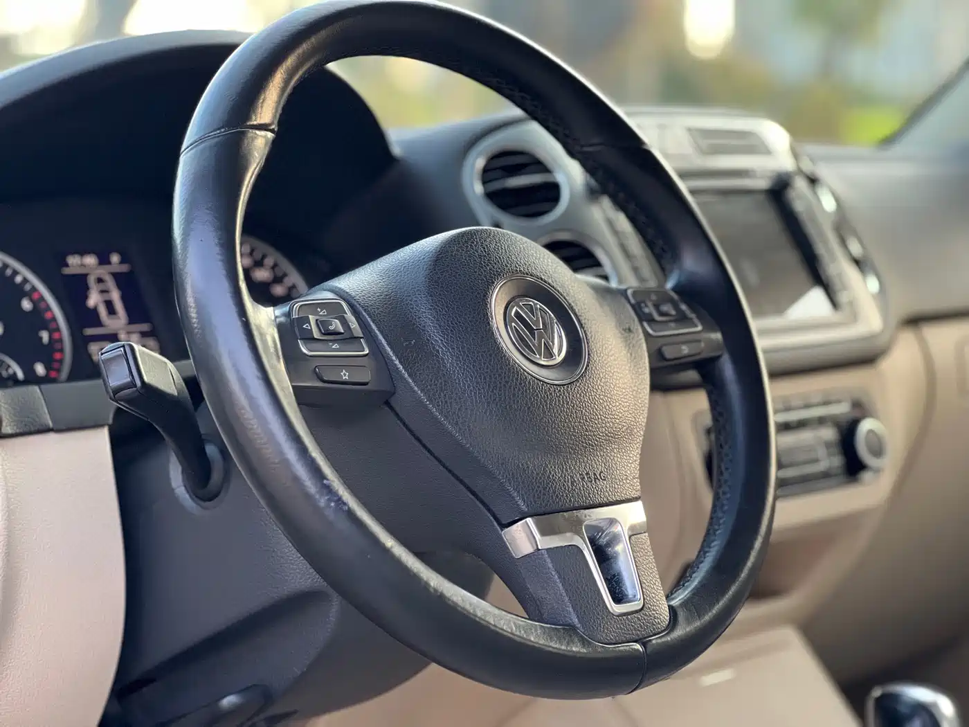 Volkswagen Tiguan 2012 1.8TSI Automatic 2WD Trend Edition фото 17