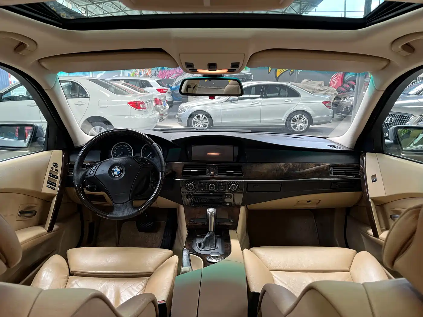 BMW 5 Series 2005 Model 530i фото 16