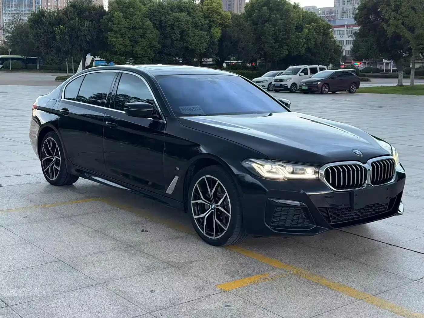Фото 1 - BMW 5 Series